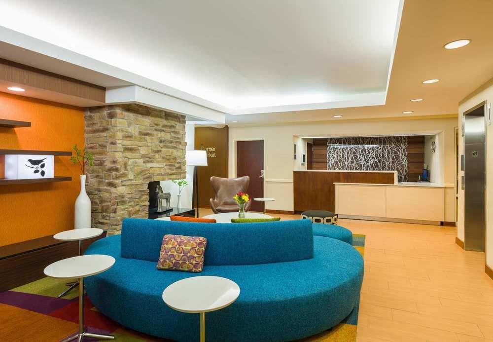 Fairfield Inn & Suites By Marriott Allentown Bethlehem/Lehigh Valley Airport Exterior photo